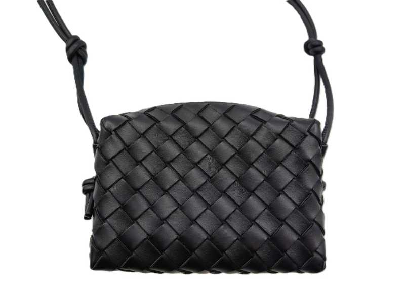 ボッテガヴェネタ買取 ミニループ カメラバッグ ブラック